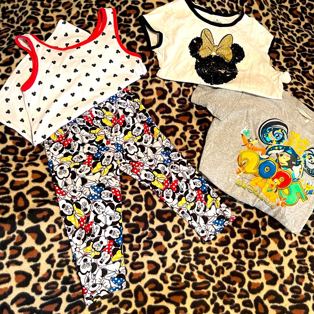 Minnie Mouse Disney apparel bundle